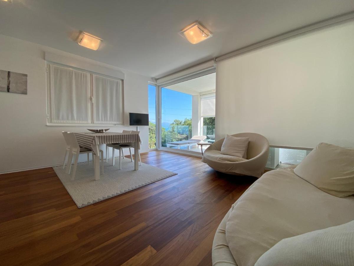 Apartment Mara Opatija With Rooftop Swimming Pool Ічичі Екстер'єр фото