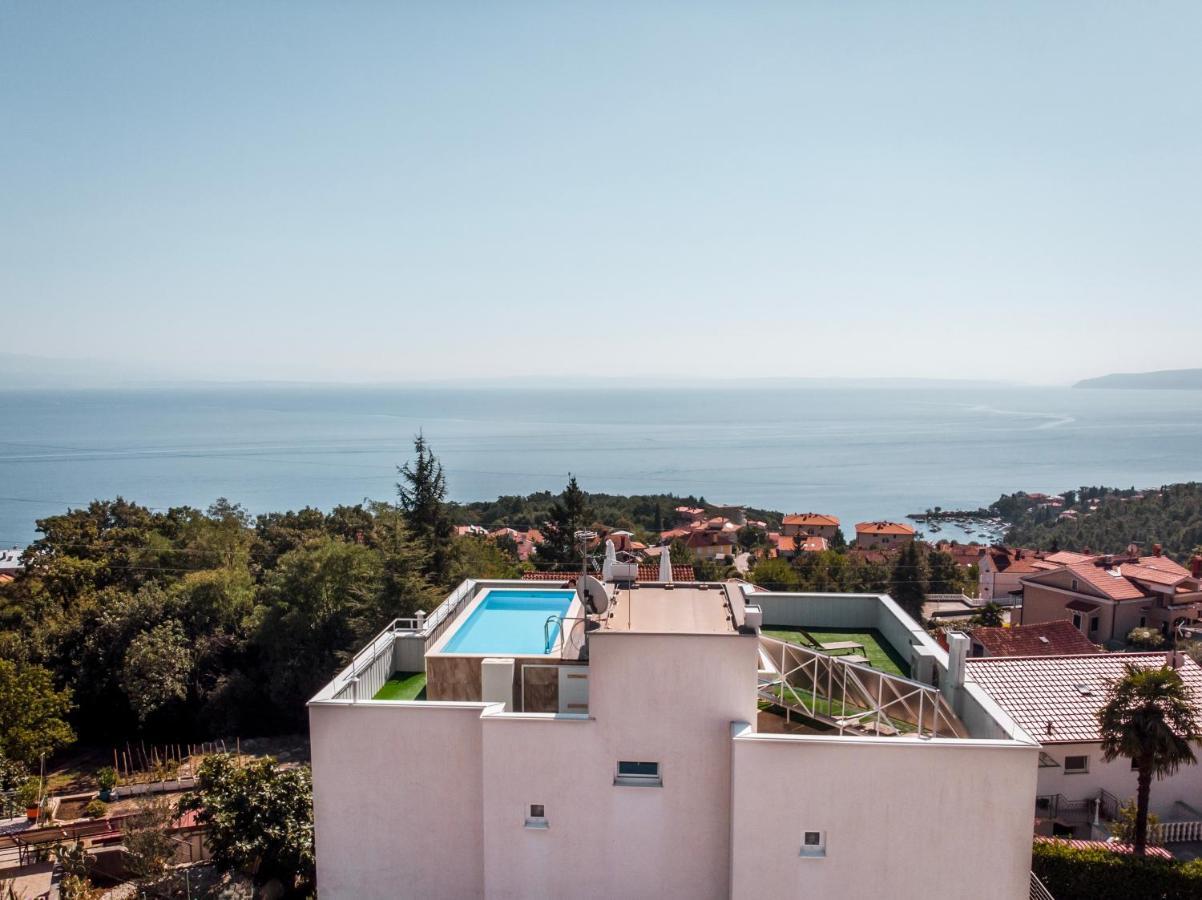 Apartment Mara Opatija With Rooftop Swimming Pool Ічичі Екстер'єр фото